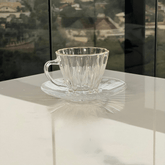 Jogo 2 Xícaras de Café com Pires Radial em Cristal Fio de Ouro 70ml - Ela Decora